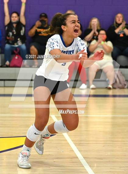 Thumbnail 1 in Timpview vs. Assumption (Durango Fall CLassic) photogallery.