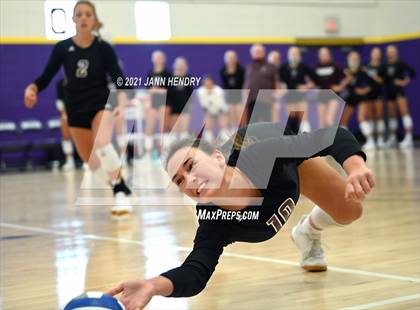 Thumbnail 1 in Timpview vs. Assumption (Durango Fall CLassic) photogallery.