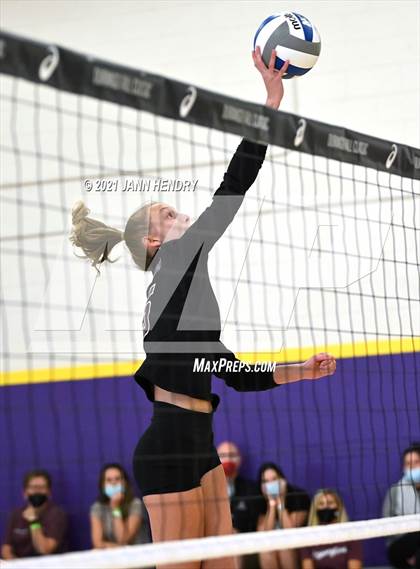 Thumbnail 3 in Timpview vs. Assumption (Durango Fall CLassic) photogallery.