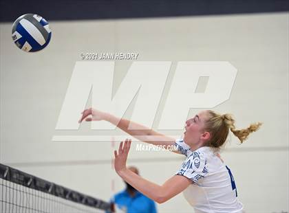 Thumbnail 2 in Timpview vs. Assumption (Durango Fall CLassic) photogallery.