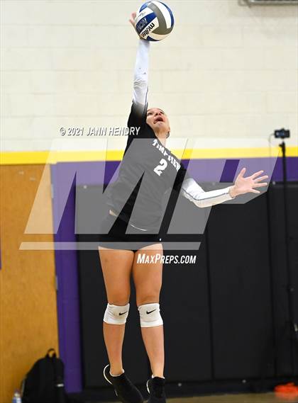 Thumbnail 3 in Timpview vs. Assumption (Durango Fall CLassic) photogallery.