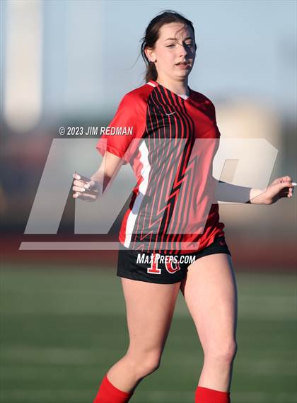 Thumbnail 2 in Caddo Mills vs. Greenville (Greenville Tournament) photogallery.