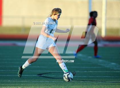 Thumbnail 1 in Caddo Mills vs. Greenville (Greenville Tournament) photogallery.