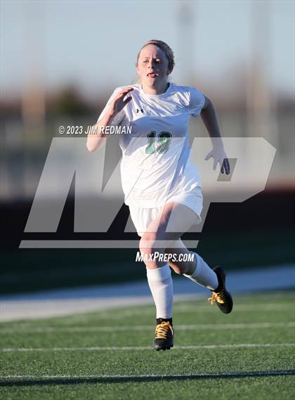 Thumbnail 1 in Caddo Mills vs. Greenville (Greenville Tournament) photogallery.
