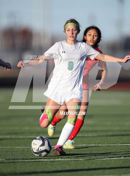 Thumbnail 2 in Caddo Mills vs. Greenville (Greenville Tournament) photogallery.