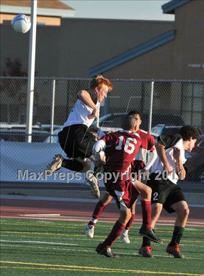 Thumbnail 2 in El Camino vs Natomas (CIF SJS D3 Final) photogallery.