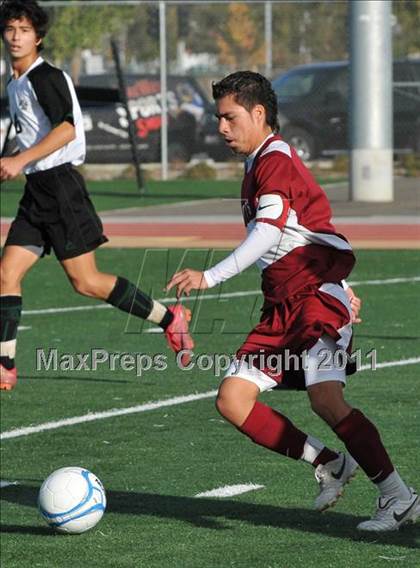 Thumbnail 3 in El Camino vs Natomas (CIF SJS D3 Final) photogallery.