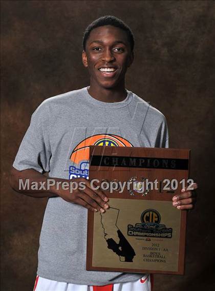 Thumbnail 2 in Mater Dei (CIF SS D1AA Final - Award Photos) photogallery.