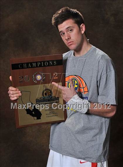 Thumbnail 2 in Mater Dei (CIF SS D1AA Final - Award Photos) photogallery.