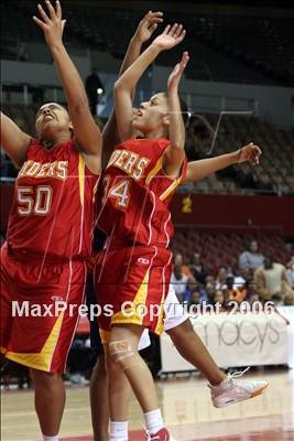 Thumbnail 1 in Roosevelt vs. L.A. University (LA City Invitational Division) photogallery.