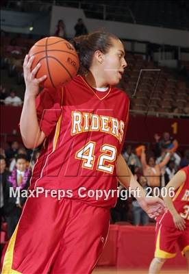 Thumbnail 2 in Roosevelt vs. L.A. University (LA City Invitational Division) photogallery.