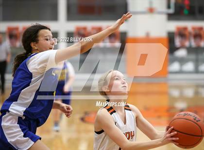 Thumbnail 2 in Grand Saline vs Pioneer Technology & Arts Academy photogallery.