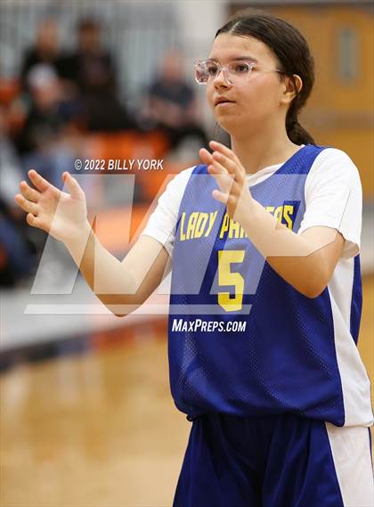 Thumbnail 3 in Grand Saline vs Pioneer Technology & Arts Academy photogallery.