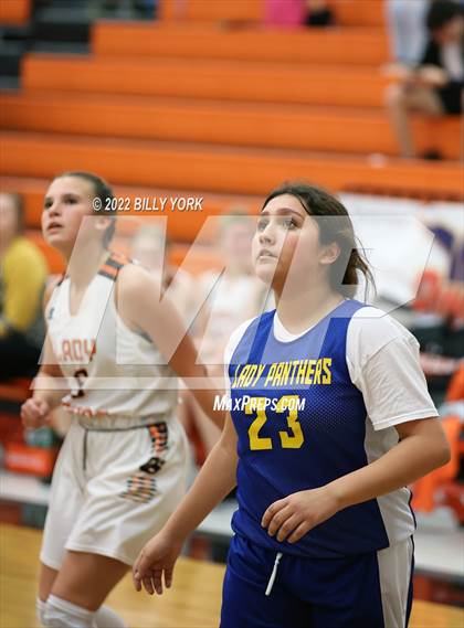 Thumbnail 2 in Grand Saline vs Pioneer Technology & Arts Academy photogallery.
