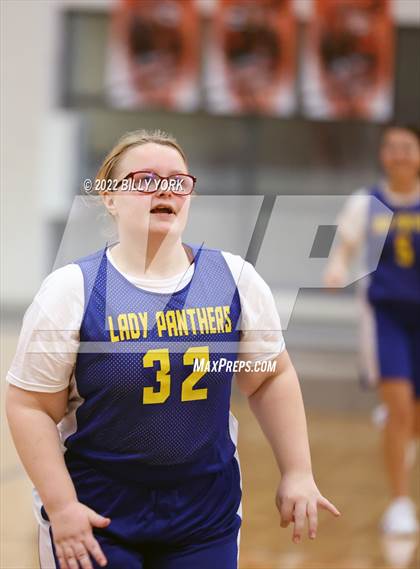 Thumbnail 3 in Grand Saline vs Pioneer Technology & Arts Academy photogallery.