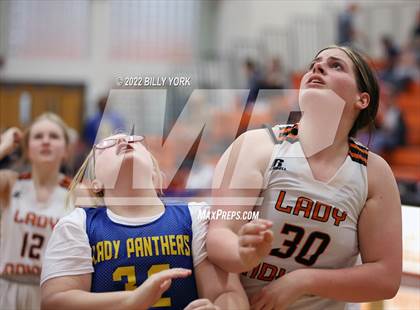 Thumbnail 2 in Grand Saline vs Pioneer Technology & Arts Academy photogallery.