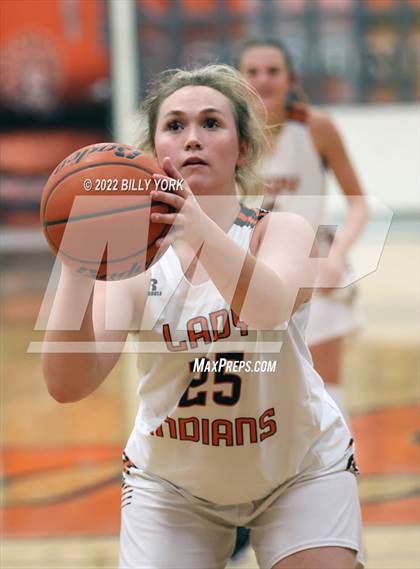 Thumbnail 3 in Grand Saline vs Pioneer Technology & Arts Academy photogallery.