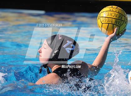 Thumbnail 1 in El Camino vs. La Jolla (San Diego Beaches Tournament) photogallery.
