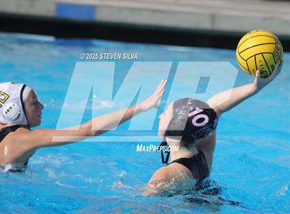 Thumbnail 1 in El Camino vs. La Jolla (San Diego Beaches Tournament) photogallery.