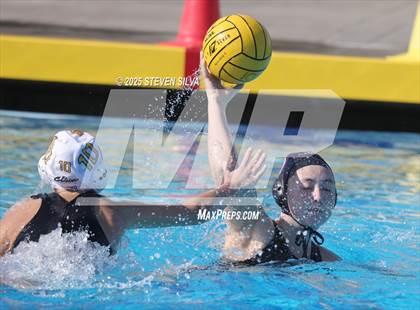 Thumbnail 1 in El Camino vs. La Jolla (San Diego Beaches Tournament) photogallery.