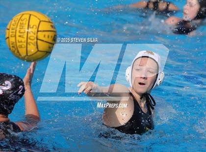 Thumbnail 2 in El Camino vs. La Jolla (San Diego Beaches Tournament) photogallery.