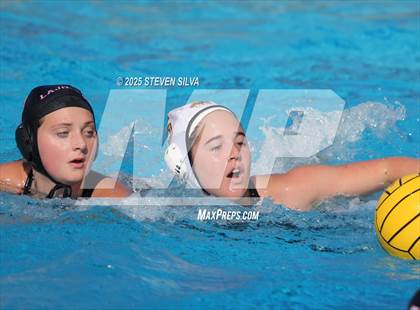 Thumbnail 2 in El Camino vs. La Jolla (San Diego Beaches Tournament) photogallery.