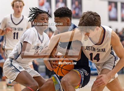 Thumbnail 2 in Bullard @ Justin-Siena (CIF State D3 Regional Semifinal) photogallery.