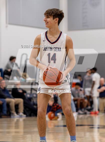 Thumbnail 1 in Bullard @ Justin-Siena (CIF State D3 Regional Semifinal) photogallery.
