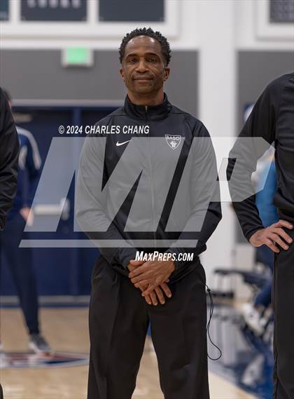 Thumbnail 2 in Bullard @ Justin-Siena (CIF State D3 Regional Semifinal) photogallery.