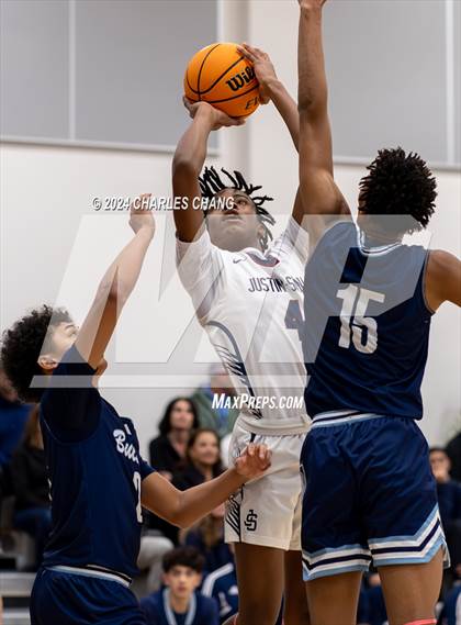 Thumbnail 2 in Bullard @ Justin-Siena (CIF State D3 Regional Semifinal) photogallery.