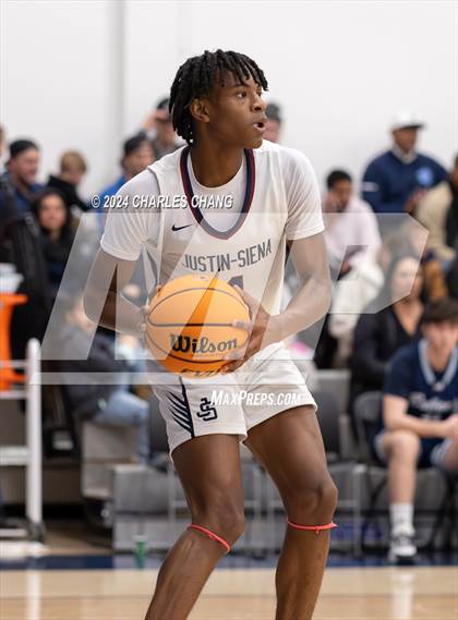 Thumbnail 3 in Bullard @ Justin-Siena (CIF State D3 Regional Semifinal) photogallery.