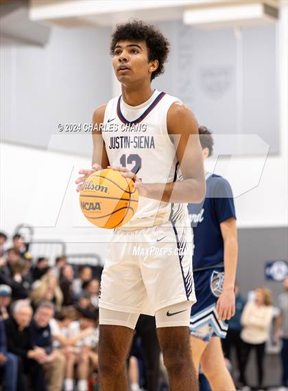Thumbnail 1 in Bullard @ Justin-Siena (CIF State D3 Regional Semifinal) photogallery.