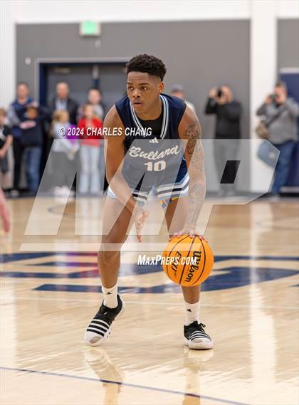 Thumbnail 2 in Bullard @ Justin-Siena (CIF State D3 Regional Semifinal) photogallery.
