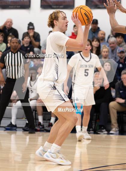 Thumbnail 1 in Bullard @ Justin-Siena (CIF State D3 Regional Semifinal) photogallery.