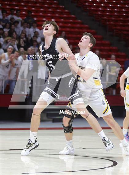 Thumbnail 2 in Alta vs. Bonneville (UHSAA 5A Quarterfinal) photogallery.