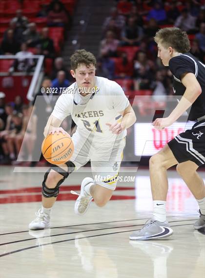Thumbnail 2 in Alta vs. Bonneville (UHSAA 5A Quarterfinal) photogallery.