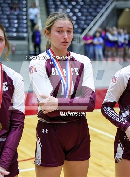 Thumbnail 2 in Harrold vs. Bronte (UIL 1A Volleyball Semifinal Medal Ceremony) photogallery.