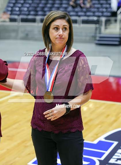 Thumbnail 1 in Harrold vs. Bronte (UIL 1A Volleyball Semifinal Medal Ceremony) photogallery.
