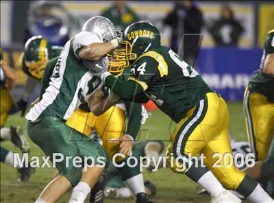 Thumbnail 1 in Canyon vs De La Salle (D1 State Final) photogallery.