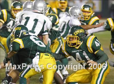 Thumbnail 1 in Canyon vs De La Salle (D1 State Final) photogallery.