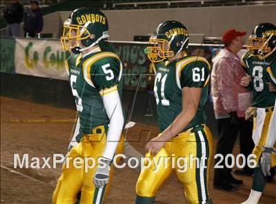 Thumbnail 2 in Canyon vs De La Salle (D1 State Final) photogallery.