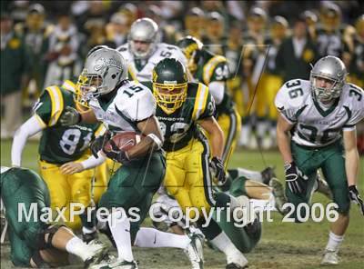 Thumbnail 1 in Canyon vs De La Salle (D1 State Final) photogallery.