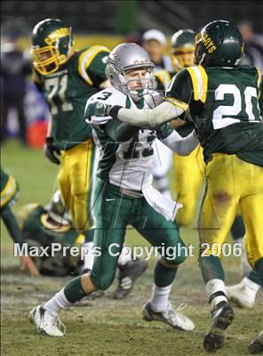Thumbnail 1 in Canyon vs De La Salle (D1 State Final) photogallery.