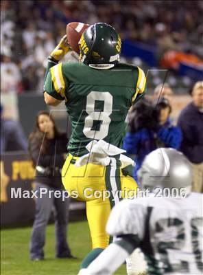 Thumbnail 2 in Canyon vs De La Salle (D1 State Final) photogallery.