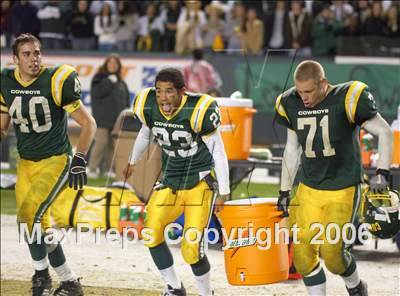 Thumbnail 1 in Canyon vs De La Salle (D1 State Final) photogallery.