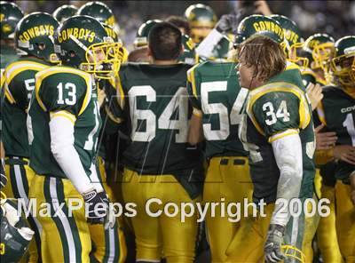 Thumbnail 1 in Canyon vs De La Salle (D1 State Final) photogallery.