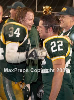 Thumbnail 1 in Canyon vs De La Salle (D1 State Final) photogallery.