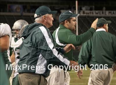 Thumbnail 2 in Canyon vs De La Salle (D1 State Final) photogallery.