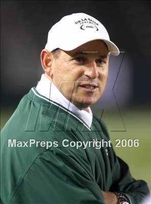 Thumbnail 1 in Canyon vs De La Salle (D1 State Final) photogallery.