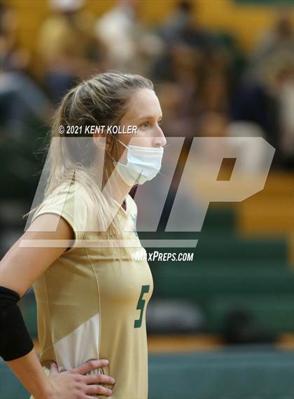 Thumbnail 3 in Powers Catholic @ Notre Dame Prep photogallery.